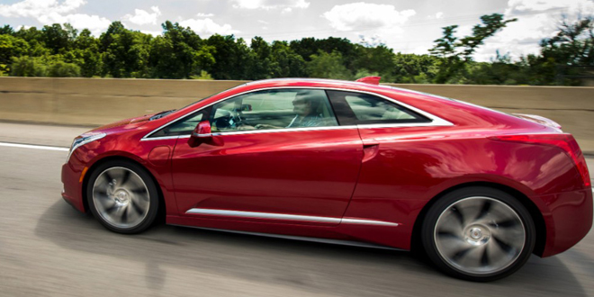 CadillacELRDrive028-medium.jpg