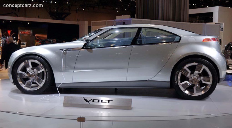chevrolet_Volt_DV-07-NYC_01-800.jpg
