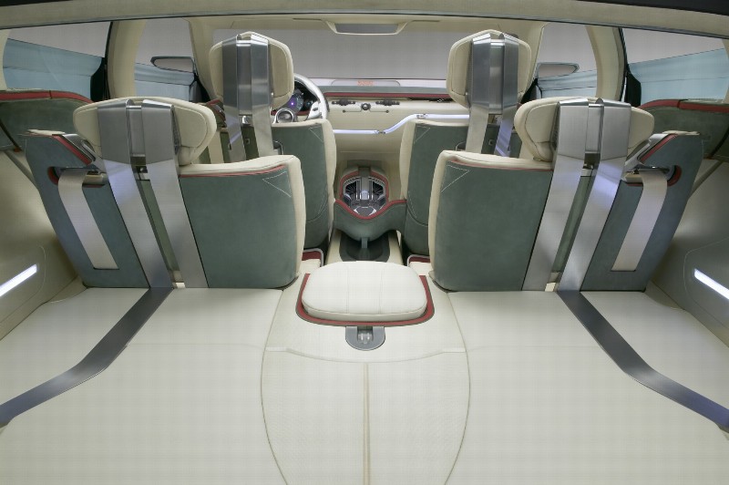 chevy_Volt_Slvr_A_manu-07_i05-800.jpg