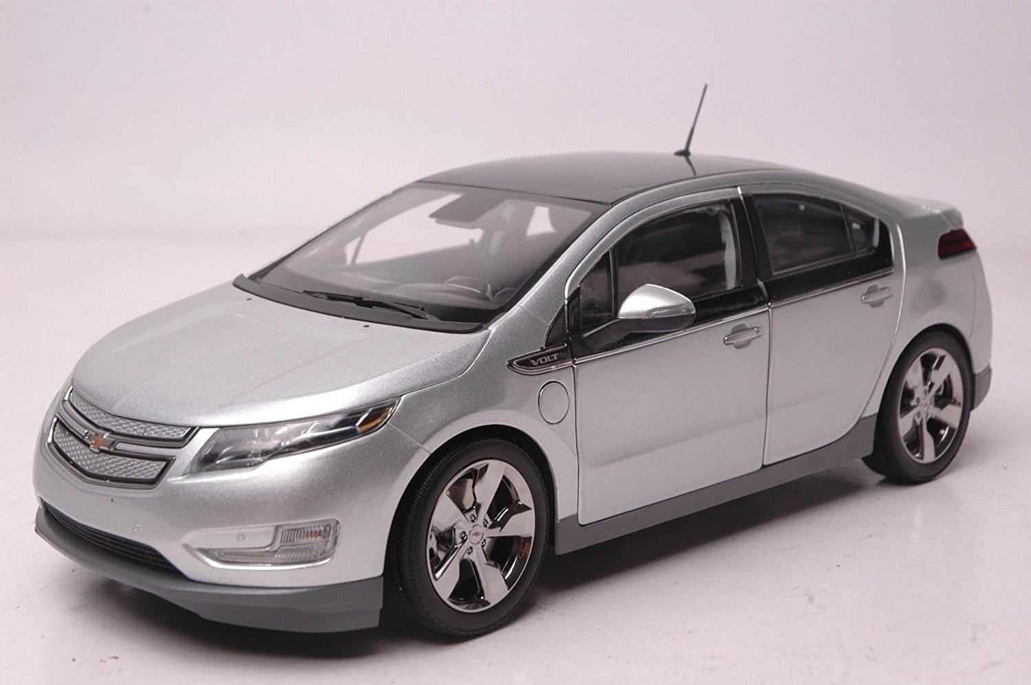 voltmodela.jpg