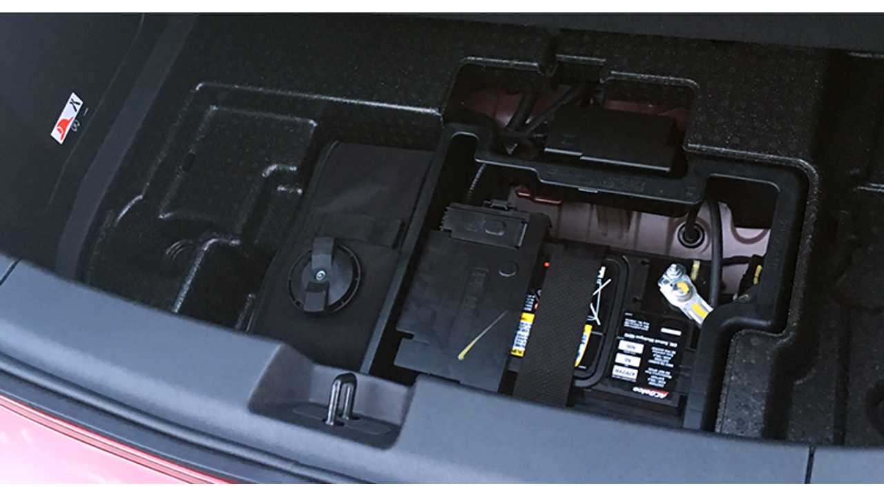 whoops-chevrolet-forgot-to-put-tire-inflator-kits-in-some-2016-volts.jpg