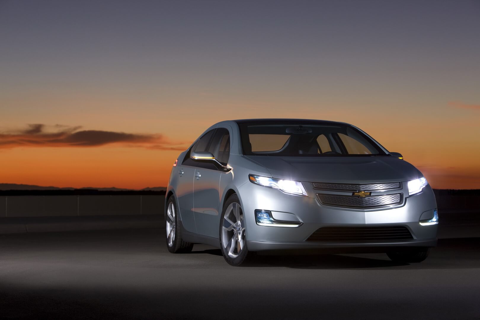 chevrolet-volt-2011